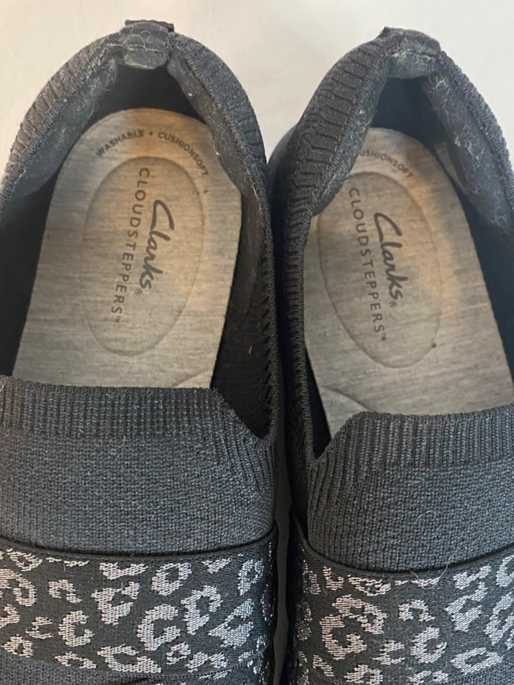 Woman's Black Flats, Size 11 - Picture 6 of 9